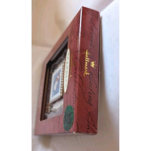 Hallmark Keepsake 1999 Dr. Seuss The Cat in the Hat USPS Postal Stamp Ornament - Picture 5 of 7